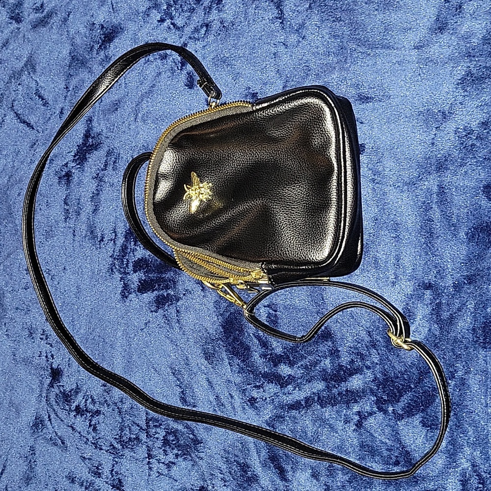 Crossbody bag
